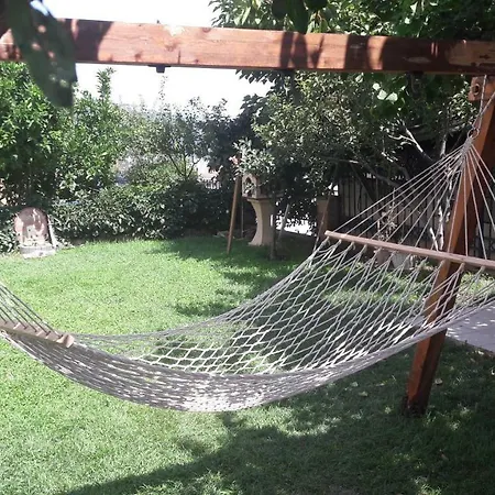 Garden House Kavala, Modern With Bbq, Motorcycle Parking & Access Daire Kavala