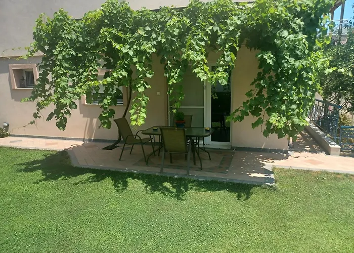 Apartamento Garden House Kavala, Modern With Bbq, Motorcycle Parking & Access